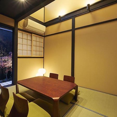 Kyoto Kanjakuan Luaran gambar